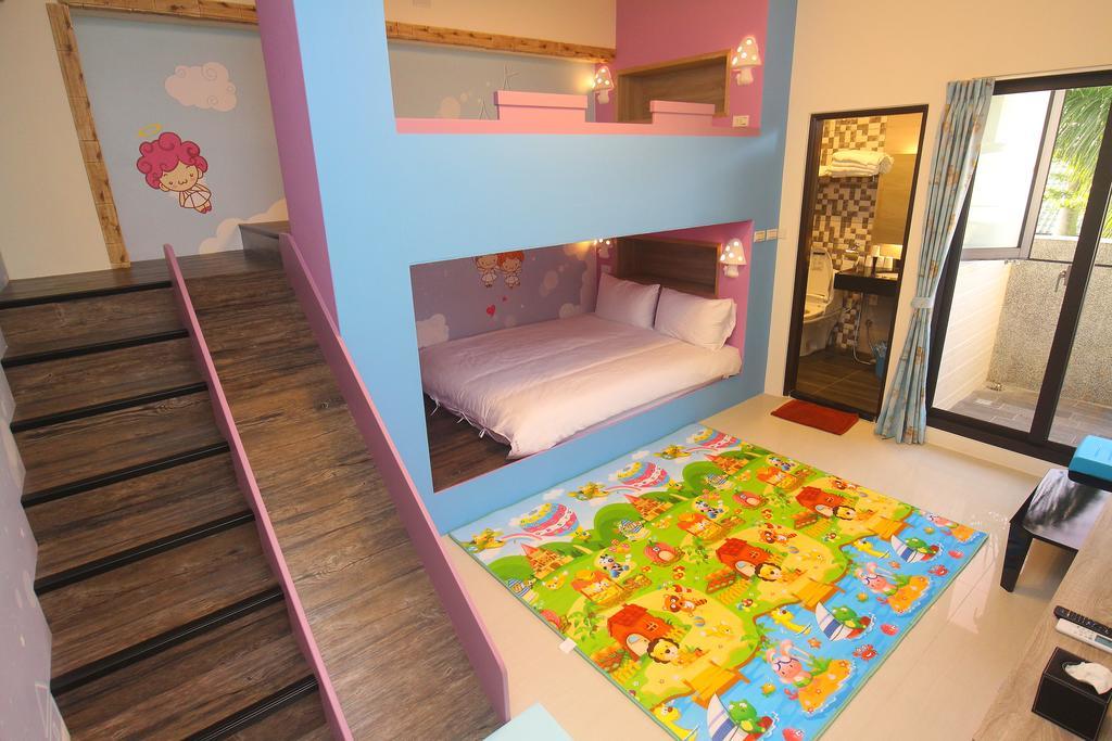 Childlike Innocence Homestay Hualien Extérieur photo